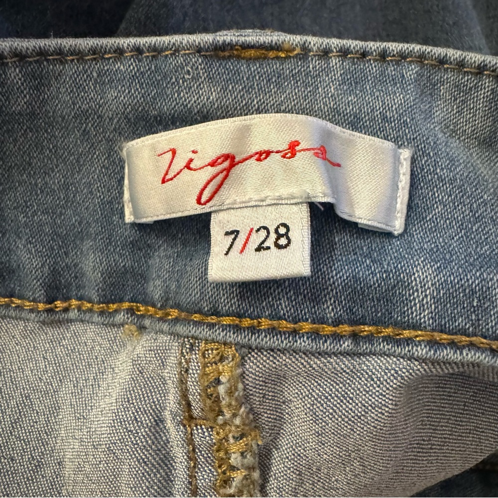🔥Vigoss Women's Blue Jean Shorts - Picture 4 of 5